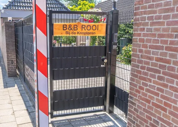 Bed & Breakfast Rooi Bij De Knoptoren 3*