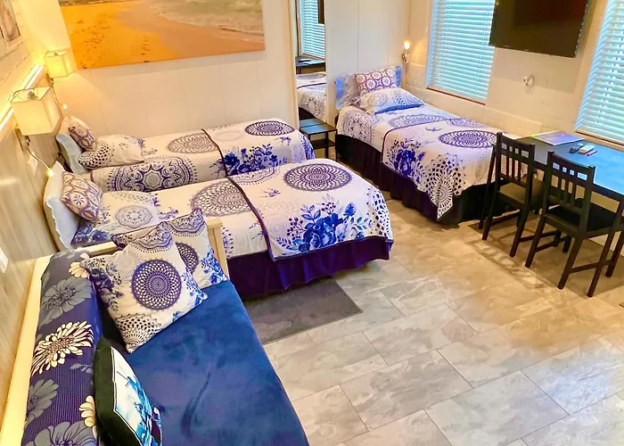 Rooi Bij De Knoptoren Sint-Oedenrode